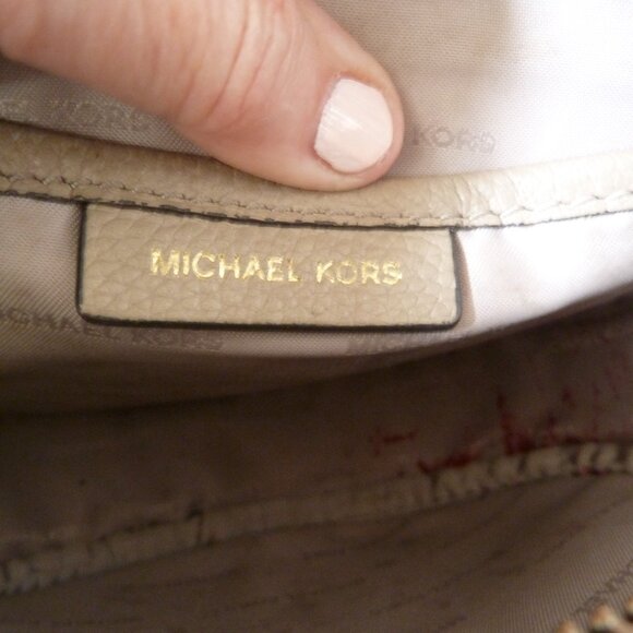 2018 MK MIchael Kors Pebble Leather Canteen Cross Body Truffle NO FRINGE DANGLE - Picture 8 of 11